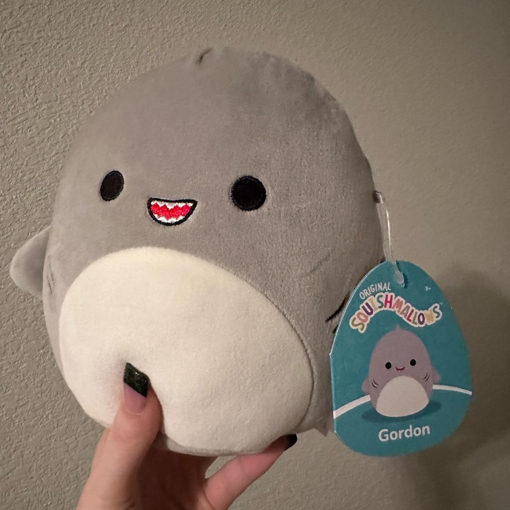 Gordon the Shark 5” Squishmallow